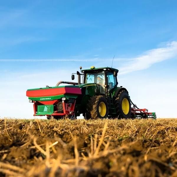 AGRO-MASZ IKAR - PNEUMATYCZNY SIEWNIK ZBOŻOWY (FRONTOWY) - Esparcidor de fertilizantes: foto 4 AGRO-MASZ IKAR - PNEUMATYCZNY SIEWNIK ZBOŻOWY (FRONTOWY) - Esparcidor de fertilizantes: foto 4