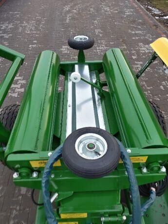 Awid Czyżew Self loading bale wrapper/ Owijarka samozaładowcza - Encintadora de pacas: foto 1 Awid Czyżew Self loading bale wrapper/ Owijarka samozaładowcza - Encintadora de pacas: foto 1