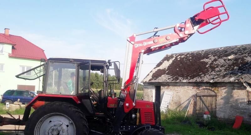 Metal-Technik Front loader/Ładowacz - Cargador frontal para tractor para Tractor: foto 1 Metal-Technik Front loader/Ładowacz - Cargador frontal para tractor para Tractor: foto 1