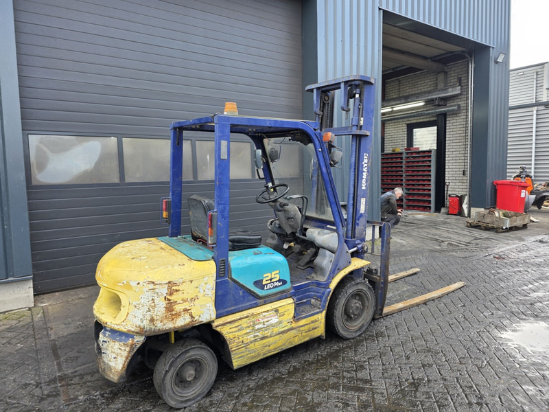 Komatsu fd25t-14 dieselheftruck - Carretilla elevadora diésel: foto 3 Komatsu fd25t-14 dieselheftruck - Carretilla elevadora diésel: foto 3