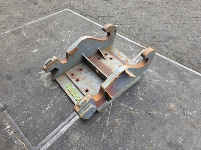 Adaptor plate cw55s kopplaat cw55s verachtert eurosteel - Acoplamiento rápido para Maquinaria de construcción: foto 3 Adaptor plate cw55s kopplaat cw55s verachtert eurosteel - Acoplamiento rápido para Maquinaria de construcción: foto 3