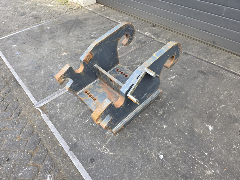 Adaptor plate cw55s verachtert kopplaat cw55s verachtert eurosteel - Acoplamiento rápido para Maquinaria de construcción: foto 1 Adaptor plate cw55s verachtert kopplaat cw55s verachtert eurosteel - Acoplamiento rápido para Maquinaria de construcción: foto 1