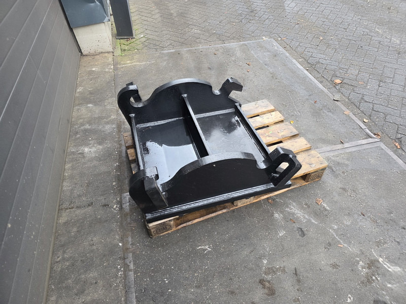 Kopplaat cw45 breedt adaptor plate verachtert cw 45 - Acoplamiento rápido para Maquinaria de construcción: foto 3 Kopplaat cw45 breedt adaptor plate verachtert cw 45 - Acoplamiento rápido para Maquinaria de construcción: foto 3
