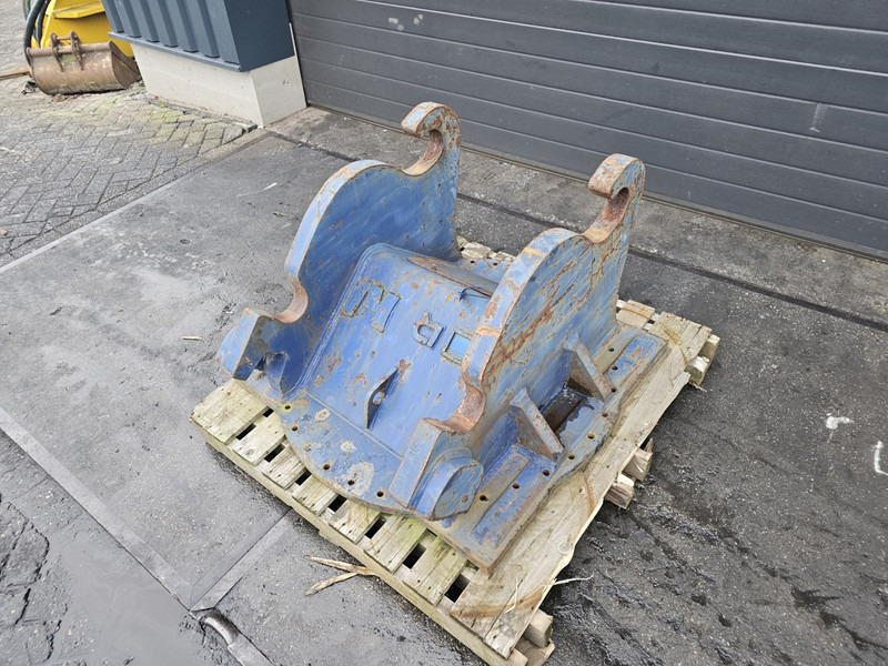 Kopplaat cw55s verachtert adaptor plate verachtert - Acoplamiento rápido para Maquinaria de construcción: foto 4 Kopplaat cw55s verachtert adaptor plate verachtert - Acoplamiento rápido para Maquinaria de construcción: foto 4