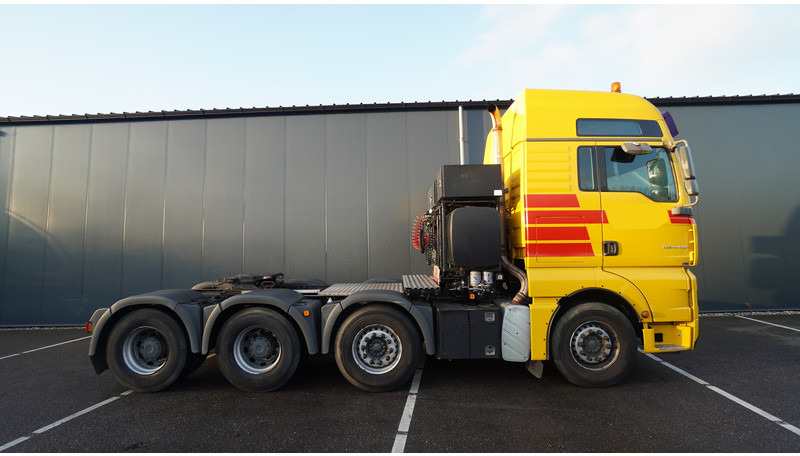 MAN TGA 41.530 8X4 160 TON'S RETARDER 283.000KM - Cabeza tractora: foto 2 MAN TGA 41.530 8X4 160 TON'S RETARDER 283.000KM - Cabeza tractora: foto 2