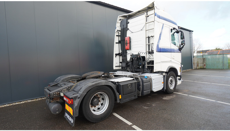 Cabeza tractora Volvo FH 420 EURO 6 GLOBETROTTER: foto 8