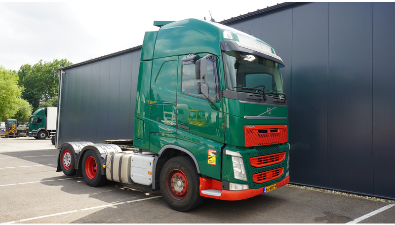 Volvo FH 460 6X2 EURO 6 GLOBETROTTER - Cabeza tractora: foto 4 Volvo FH 460 6X2 EURO 6 GLOBETROTTER - Cabeza tractora: foto 4