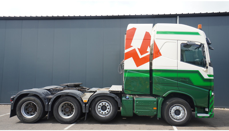 Volvo FH16 750 8X4 260T 683.000KM - Cabeza tractora: foto 2 Volvo FH16 750 8X4 260T 683.000KM - Cabeza tractora: foto 2