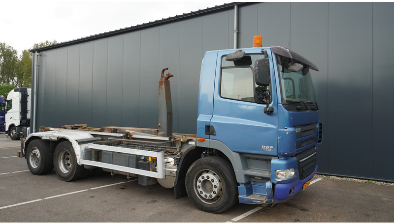 DAF CF 85.410 6X2 HOOKARM SYSTEM 681.000KM - Camión multibasculante: foto 4 DAF CF 85.410 6X2 HOOKARM SYSTEM 681.000KM - Camión multibasculante: foto 4