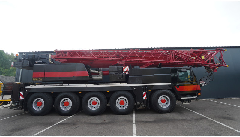 Liebherr LTM 1095-5.1 10X6X10 WITH JIB - Camión grúa: foto 2 Liebherr LTM 1095-5.1 10X6X10 WITH JIB - Camión grúa: foto 2