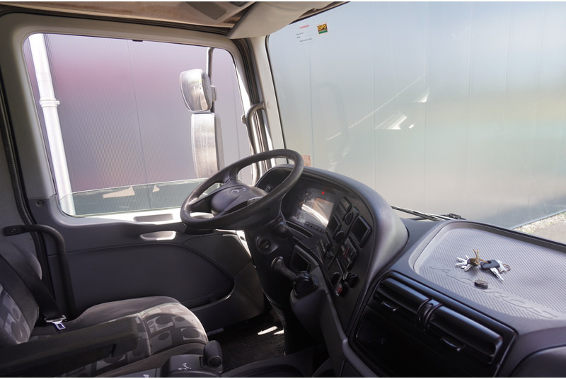 Mercedes-Benz ACTROS 4141 / FAUN HK60 MOBILE CRANE WITH JIB - Camión grúa: foto 5 Mercedes-Benz ACTROS 4141 / FAUN HK60 MOBILE CRANE WITH JIB - Camión grúa: foto 5