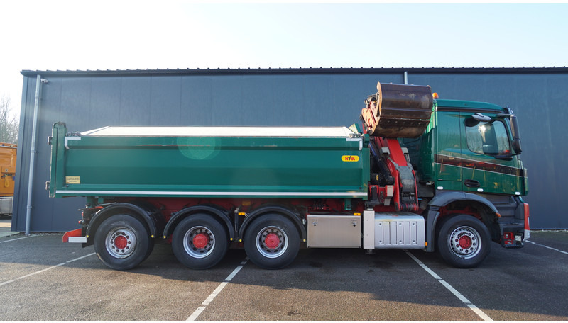 Mercedes-Benz AROCS 3542 8X4 2 SIDE TIPPER WITH HMF Z 1943 CRANE 407.000KM - Camión grúa: foto 4 Mercedes-Benz AROCS 3542 8X4 2 SIDE TIPPER WITH HMF Z 1943 CRANE 407.000KM - Camión grúa: foto 4