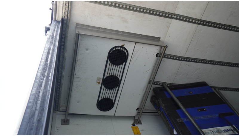 Schmitz Cargobull 3 AXLE FRIGO TRAILER WITH THERMO KING SLX I BI-TEMP - Semirremolque frigorífico: foto 5 Schmitz Cargobull 3 AXLE FRIGO TRAILER WITH THERMO KING SLX I BI-TEMP - Semirremolque frigorífico: foto 5