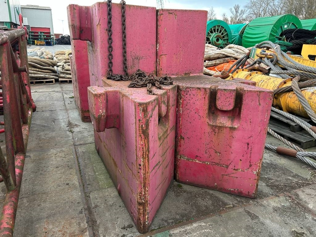 Grúa todo terreno Grove GMK 6250: foto 16 Grúa todo terreno Grove GMK 6250: foto 16