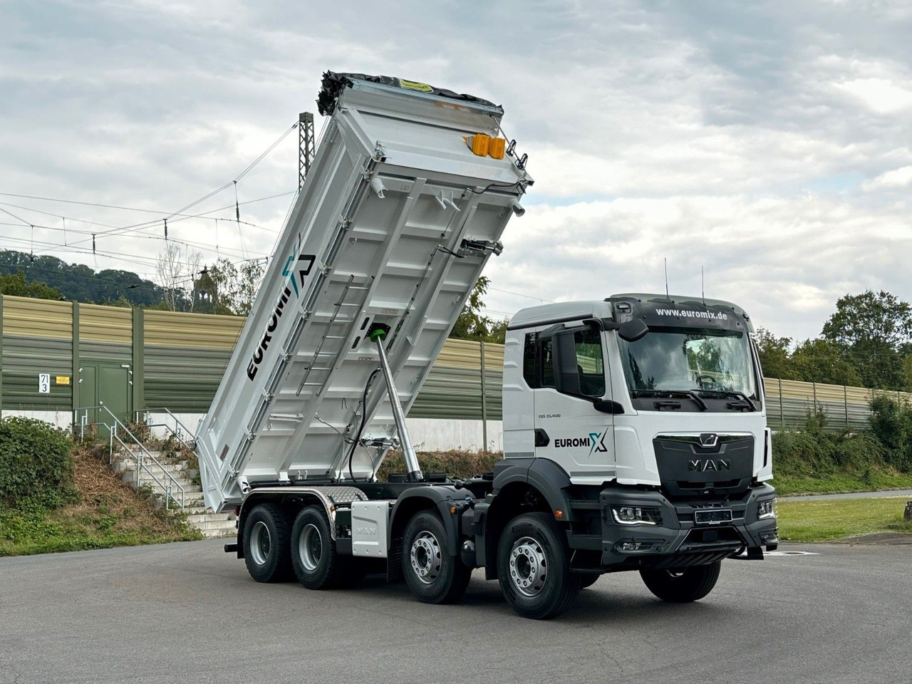 Leasing de  MAN TGS 35.480 8x4 EuromixMTP 3-Seiten-Kipper MAN TGS 35.480 8x4 EuromixMTP 3-Seiten-Kipper: foto 13