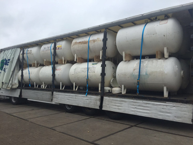 2700L(1,35 ton) Gastanks - Gas, Gaz, LPG, GPL, Propane, Butane tanks aboveground Used Tanks - Depósito de combustible: foto 1 2700L(1,35 ton) Gastanks - Gas, Gaz, LPG, GPL, Propane, Butane tanks aboveground Used Tanks - Depósito de combustible: foto 1