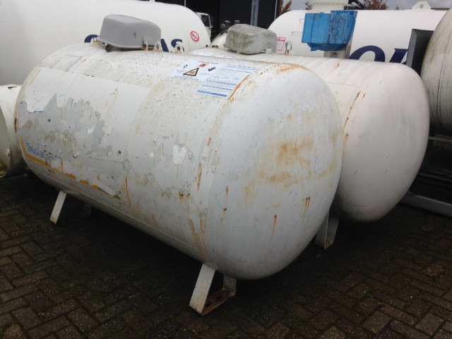 2700L(1,35 ton) Gastanks - Gas, Gaz, LPG, GPL, Propane, Butane tanks aboveground Used Tanks - Depósito de combustible: foto 3 2700L(1,35 ton) Gastanks - Gas, Gaz, LPG, GPL, Propane, Butane tanks aboveground Used Tanks - Depósito de combustible: foto 3