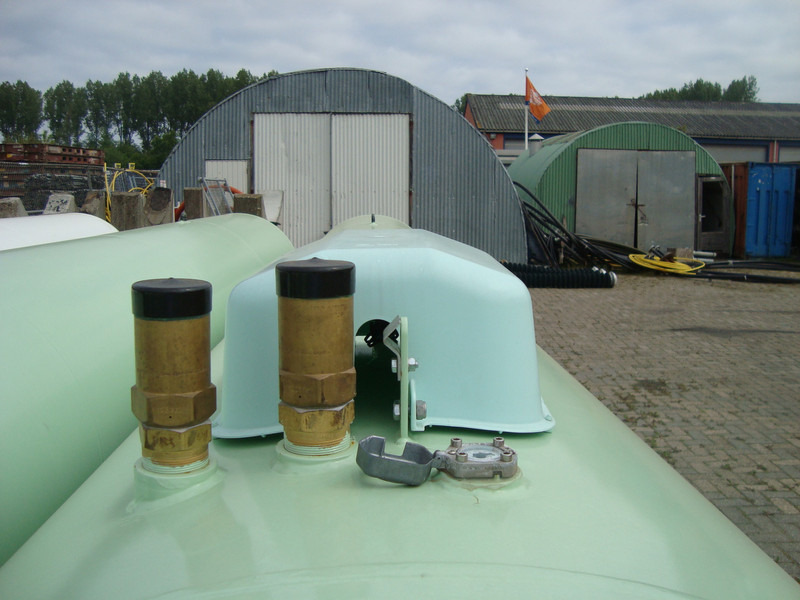 De Visser Propaan/Butaan LPG tank 9100 L gastank Propaan/Butaan LPG tank 9100 L (4,55 ton) Gastank Ø 1250 including tank fittings ID 11.10 L: 7790mm, 1350kg option of heating spiral - Depósito de combustible para Camión: foto 3 De Visser Propaan/Butaan LPG tank 9100 L gastank Propaan/Butaan LPG tank 9100 L (4,55 ton) Gastank Ø 1250 including tank fittings ID 11.10 L: 7790mm, 1350kg option of heating spiral - Depósito de combustible para Camión: foto 3