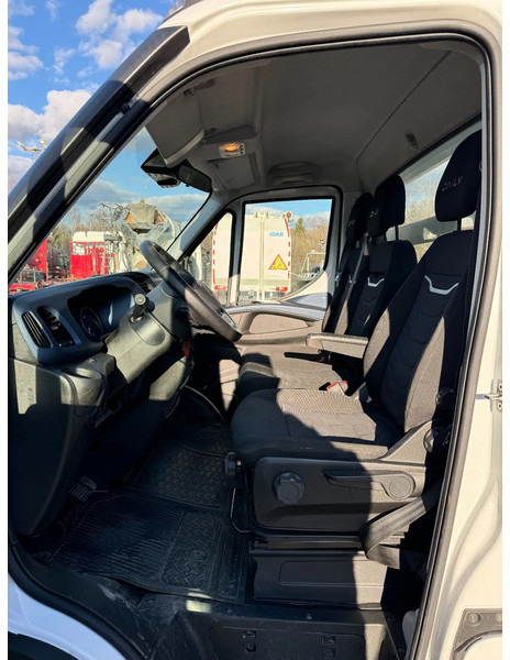 Camión caja abierta Iveco Daily 35C18, Flatbed + alu-side boards, 3.0TDi, 2022: foto 15
