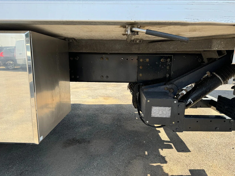 Volvo FM 330 6x2*4, Euro 6, REF-truck, 2019 - Camión frigorífico: foto 5 Volvo FM 330 6x2*4, Euro 6, REF-truck, 2019 - Camión frigorífico: foto 5
