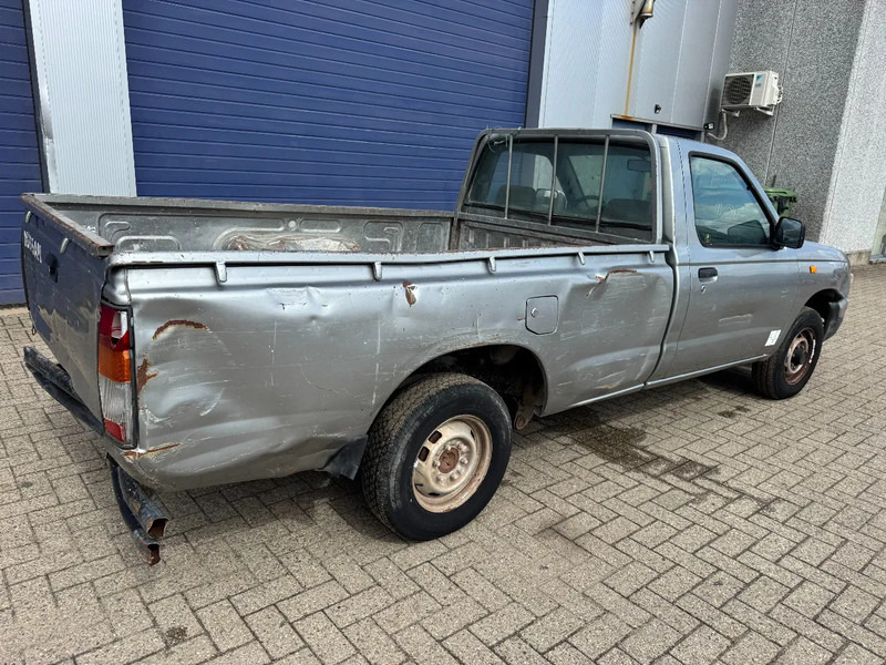 Nissan AGGD22 SINGLE CAB PICK UP **DIESEL** - Pick-up: foto 4 Nissan AGGD22 SINGLE CAB PICK UP **DIESEL** - Pick-up: foto 4
