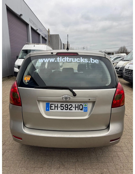 Toyota Corolla Verso **D4D-AIRCO** - Coche: foto 5 Toyota Corolla Verso **D4D-AIRCO** - Coche: foto 5