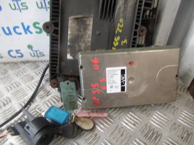 DAF LF 55 220 EURO 3 ENGINE ECU KIT P/NO 1898112 - Unidad de control para Camión: foto 4 DAF LF 55 220 EURO 3 ENGINE ECU KIT P/NO 1898112 - Unidad de control para Camión: foto 4