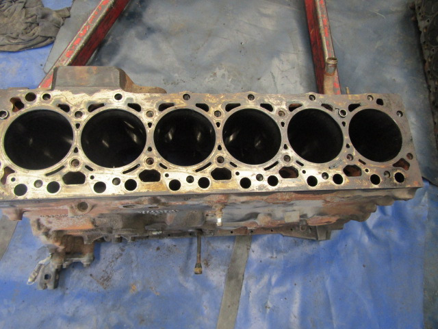 DAF LF 55 EURO 6 PX7-164 ENGINE BLOCK P/NO 499044304 /81-04-070 - Motor y piezas para Camión: foto 5 DAF LF 55 EURO 6 PX7-164 ENGINE BLOCK P/NO 499044304 /81-04-070 - Motor y piezas para Camión: foto 5