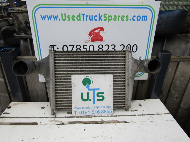 DAF LF 55 INTERCOOLER P/NO 1659127 - Radiador para Camión: foto 1 DAF LF 55 INTERCOOLER P/NO 1659127 - Radiador para Camión: foto 1
