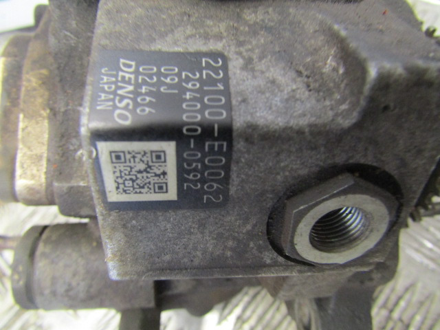 HINO 300 SERIES ‘DENSO’ HIGH PRESSURE FUEL PUMP P/NO 22100-E0062 / 09J02466 - Procesamiento de combustible para Camión: foto 2 HINO 300 SERIES ‘DENSO’ HIGH PRESSURE FUEL PUMP P/NO 22100-E0062 / 09J02466 - Procesamiento de combustible para Camión: foto 2