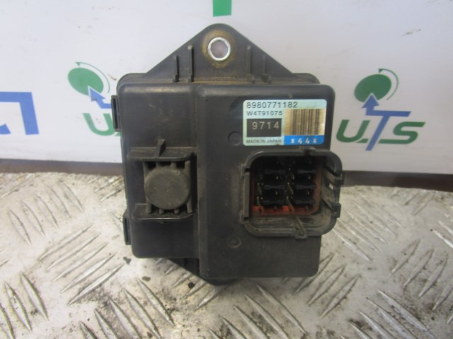 ISUZU N75 (4HK1) ECU / RELAY 8980771182 - Unidad de control para Camión: foto 1 ISUZU N75 (4HK1) ECU / RELAY 8980771182 - Unidad de control para Camión: foto 1