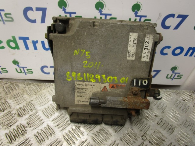 ISUZU N75 (4HK1) ENGINE ECU 8981189303 01 - Unidad de control para Camión: foto 1 ISUZU N75 (4HK1) ENGINE ECU 8981189303 01 - Unidad de control para Camión: foto 1