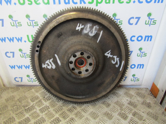 ISUZU NKR/GRAFTER 4JJ1 ENGINE FLYWHEEL - Volante de inercia para Camión: foto 2 ISUZU NKR/GRAFTER 4JJ1 ENGINE FLYWHEEL - Volante de inercia para Camión: foto 2