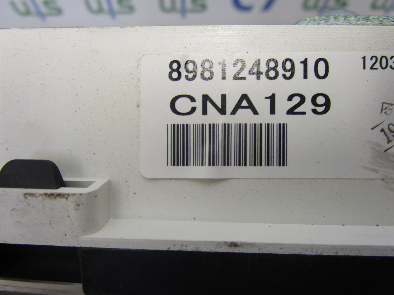 ISUZU NQR CLOCK CLUSTER AUTO P/NO 8981248910 - Sistema eléctrico para Camión: foto 2 ISUZU NQR CLOCK CLUSTER AUTO P/NO 8981248910 - Sistema eléctrico para Camión: foto 2