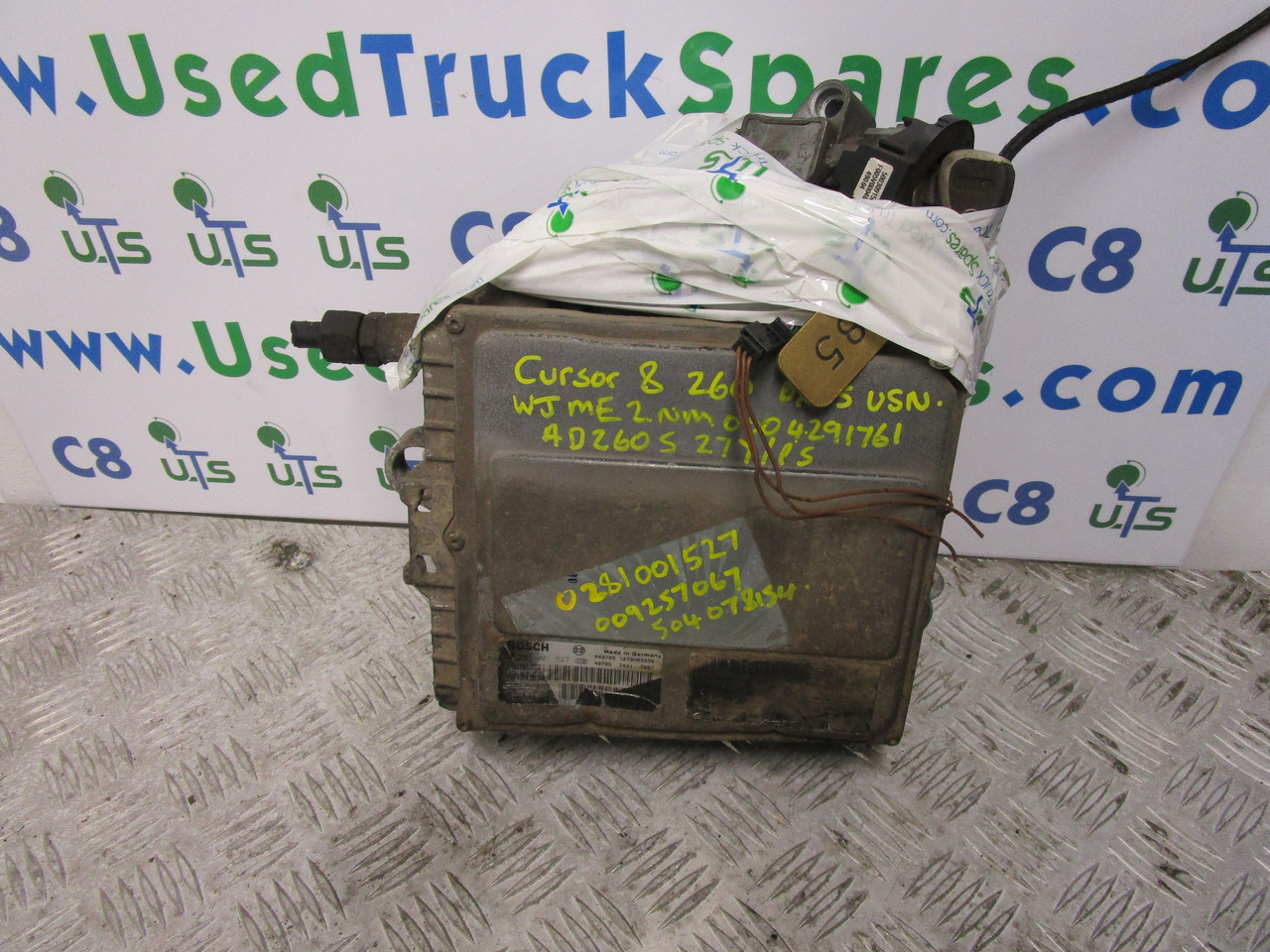 IVECO CURSOR 8 260 ENGINE ECU KIT P/NO 0281001527 - Unidad de control para Camión: foto 1 IVECO CURSOR 8 260 ENGINE ECU KIT P/NO 0281001527 - Unidad de control para Camión: foto 1