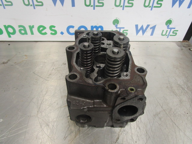 SCANIA 124 420 DC1203 CYLINDER HEAD - Motor y piezas para Camión: foto 1 SCANIA 124 420 DC1203 CYLINDER HEAD - Motor y piezas para Camión: foto 1