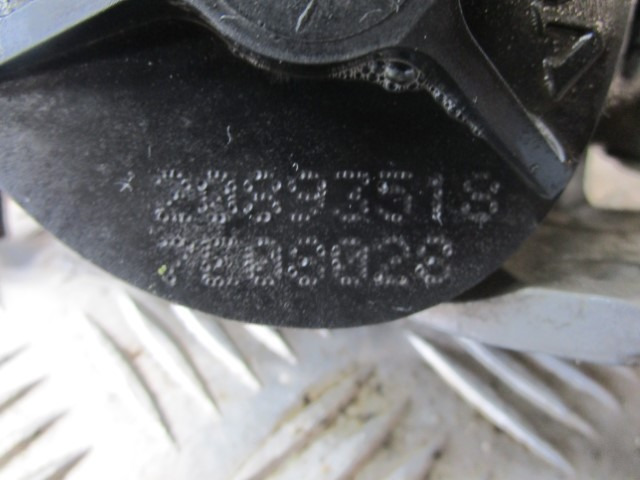 VOLVO FLE ELECTRONIC THROTTLE PEDAL 20893518 - Cabina e interior para Camión: foto 2 VOLVO FLE ELECTRONIC THROTTLE PEDAL 20893518 - Cabina e interior para Camión: foto 2