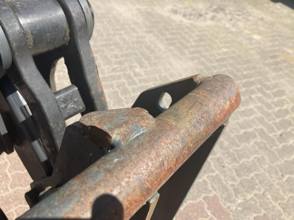 John Deere 6125R - Tractor: foto 3 John Deere 6125R - Tractor: foto 3