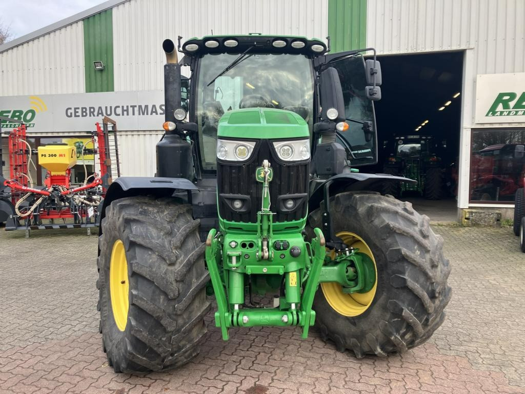 Tractor John Deere 6250R: foto 30