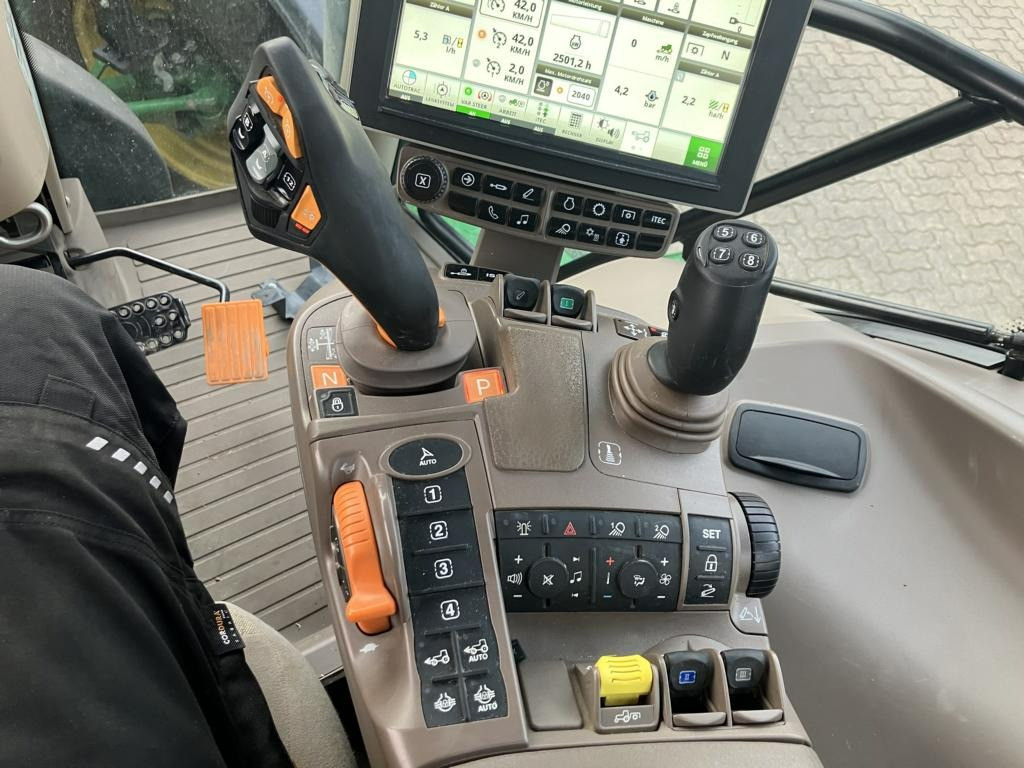 Tractor John Deere 6250R: foto 12