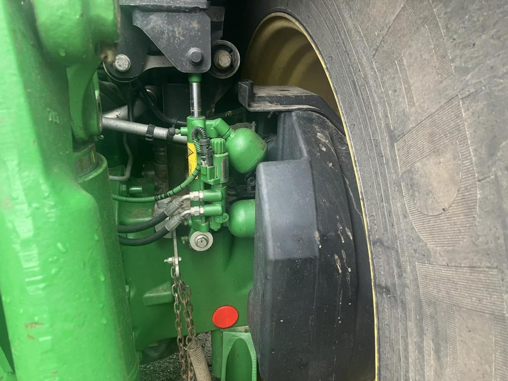 Tractor John Deere 6250R: foto 15