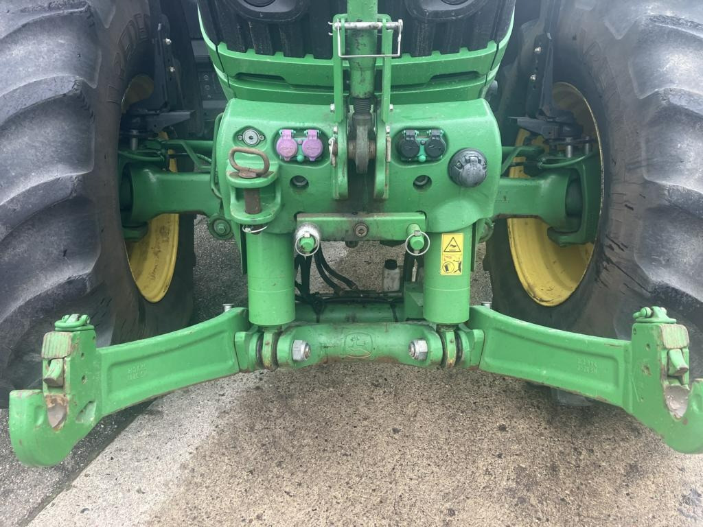 Tractor John Deere 6250R: foto 21