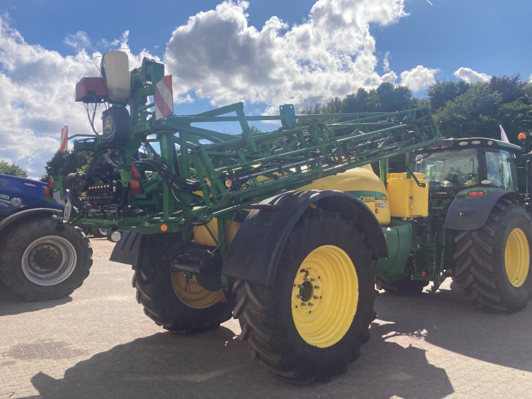 Pulverizador John Deere 732: foto 23