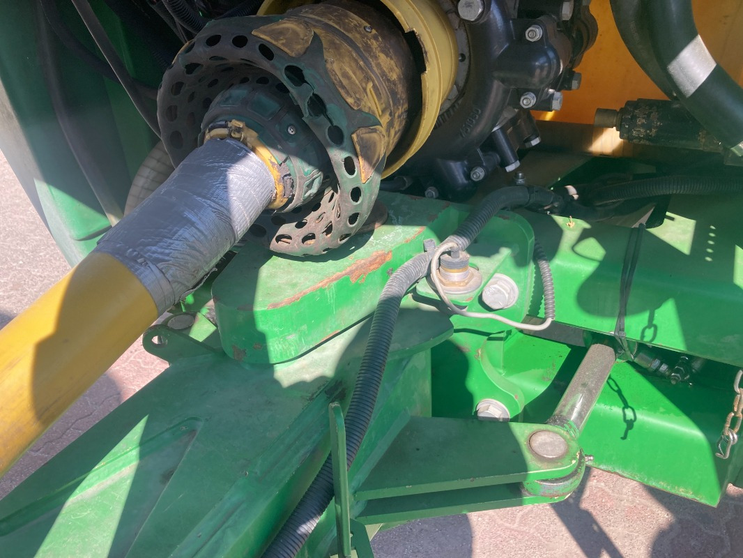 Pulverizador John Deere 732: foto 18