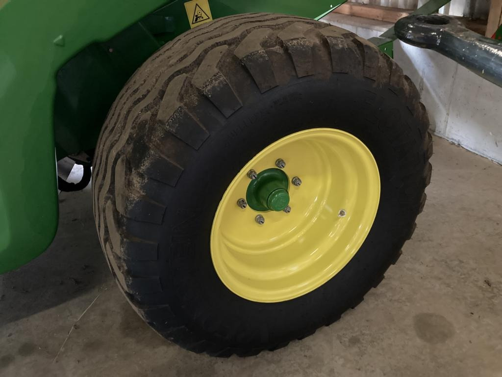 John Deere V461M - Encintadora de pacas: foto 5 John Deere V461M - Encintadora de pacas: foto 5