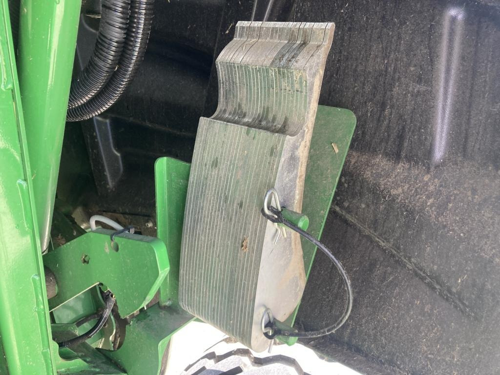 John Deere V461M - PAKET FÜR RUNDBALLENPR - Encintadora de pacas: foto 3 John Deere V461M - PAKET FÜR RUNDBALLENPR - Encintadora de pacas: foto 3