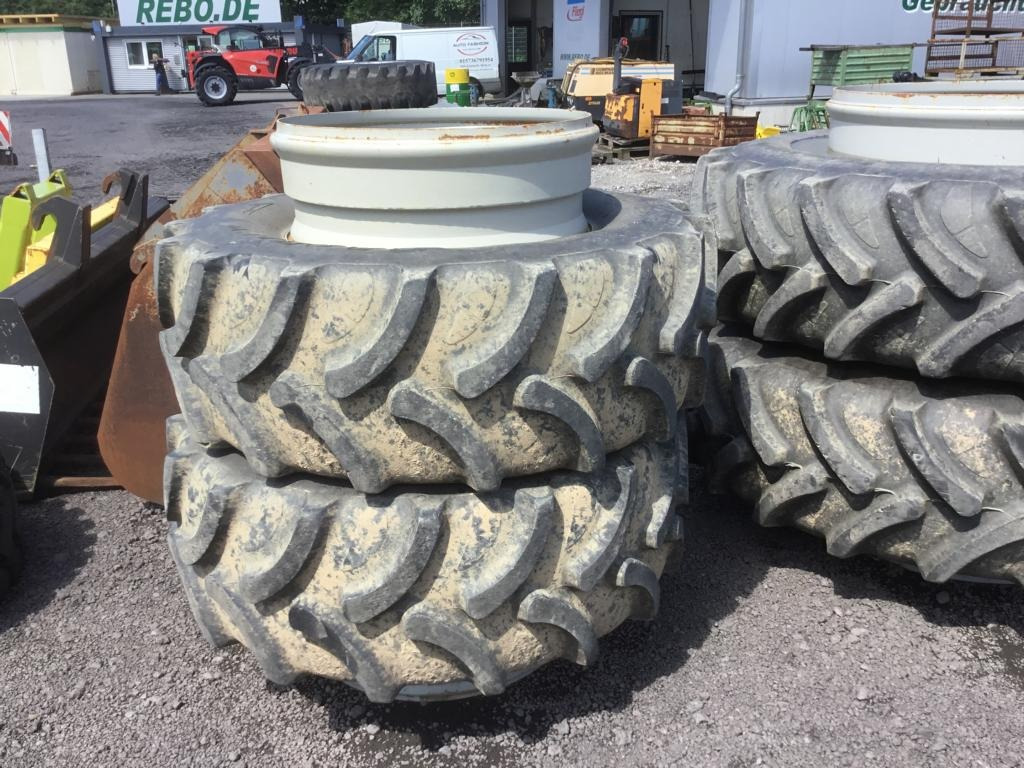 MFMassey 7726 DYNA-VT - Tractor: foto 3 MFMassey 7726 DYNA-VT - Tractor: foto 3