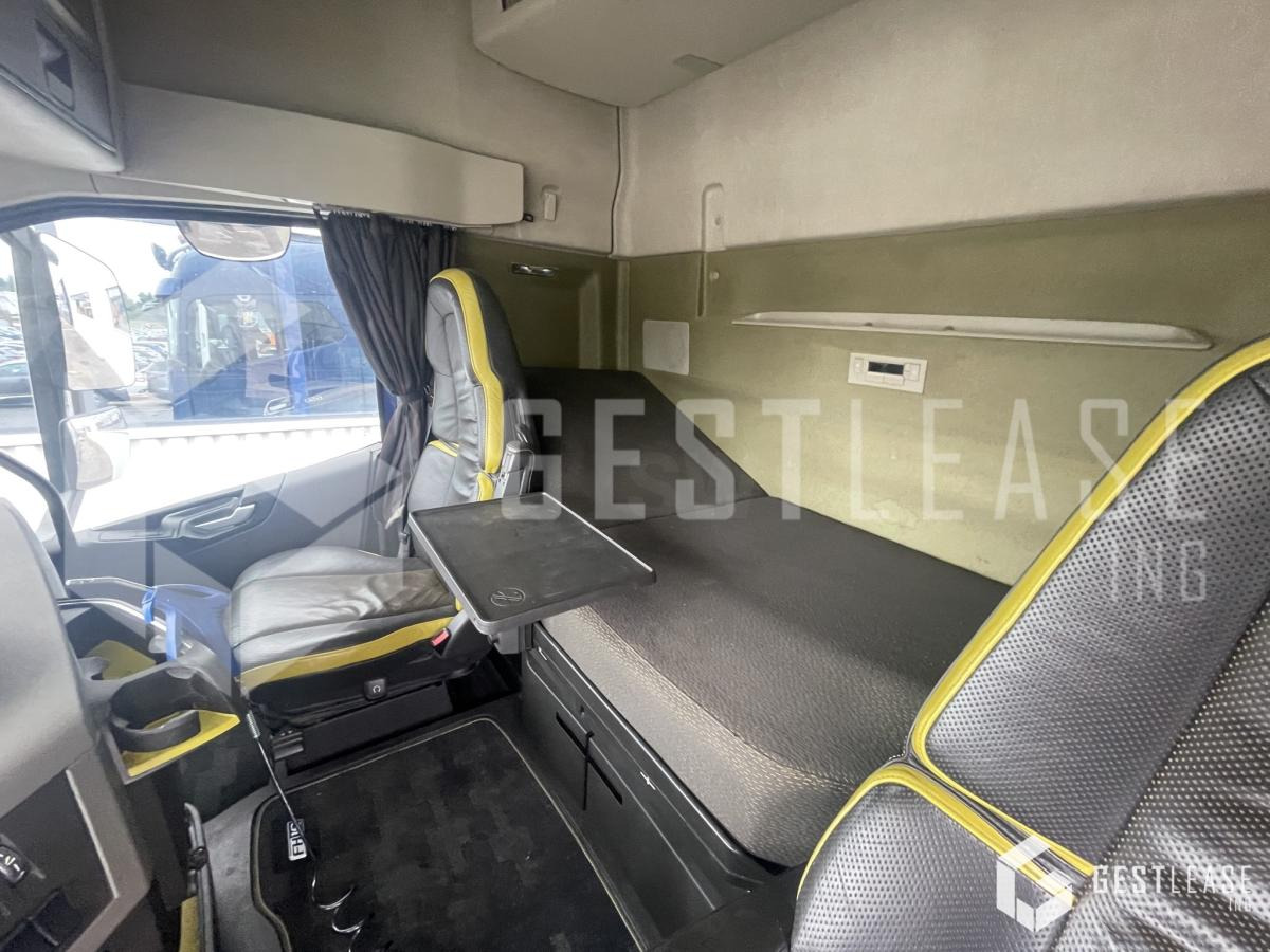 Cabeza tractora Volvo FH 650: foto 9