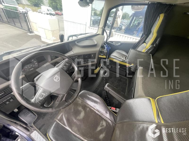 Cabeza tractora Volvo FH 650: foto 8