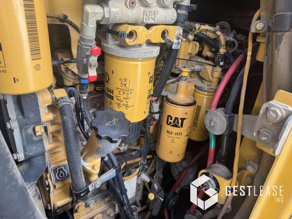 Cargadora de cadenas Caterpillar 963D: foto 12